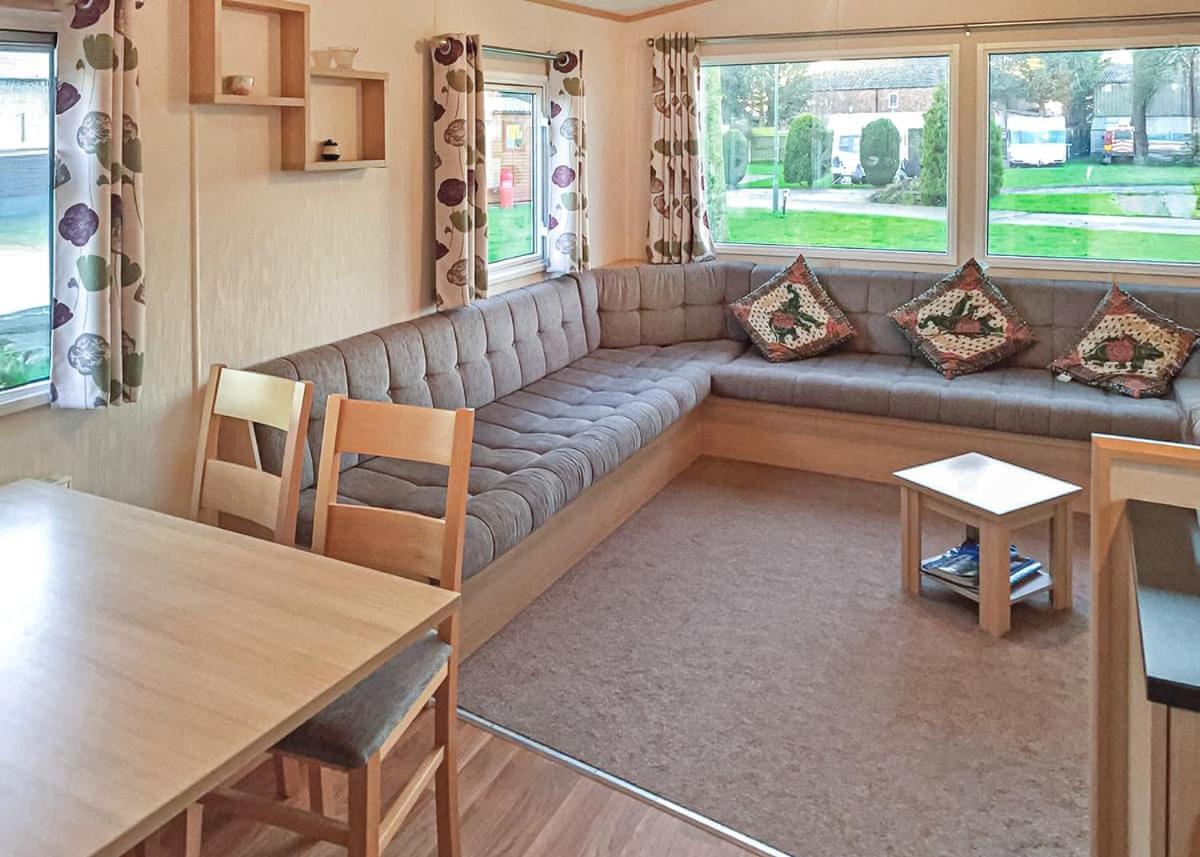 Tollerton Holiday Park Huby Exterior foto